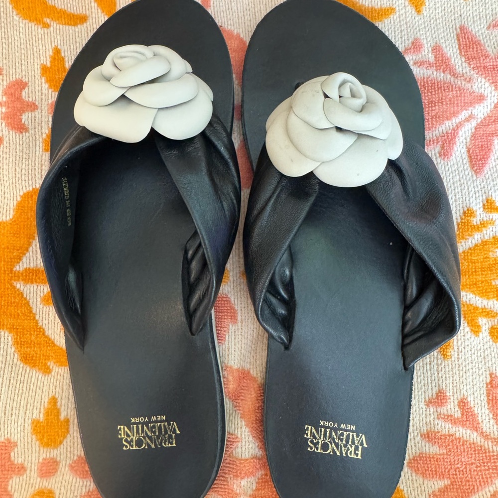 Frances valentine Black and Beige Floral sandals size 7.5